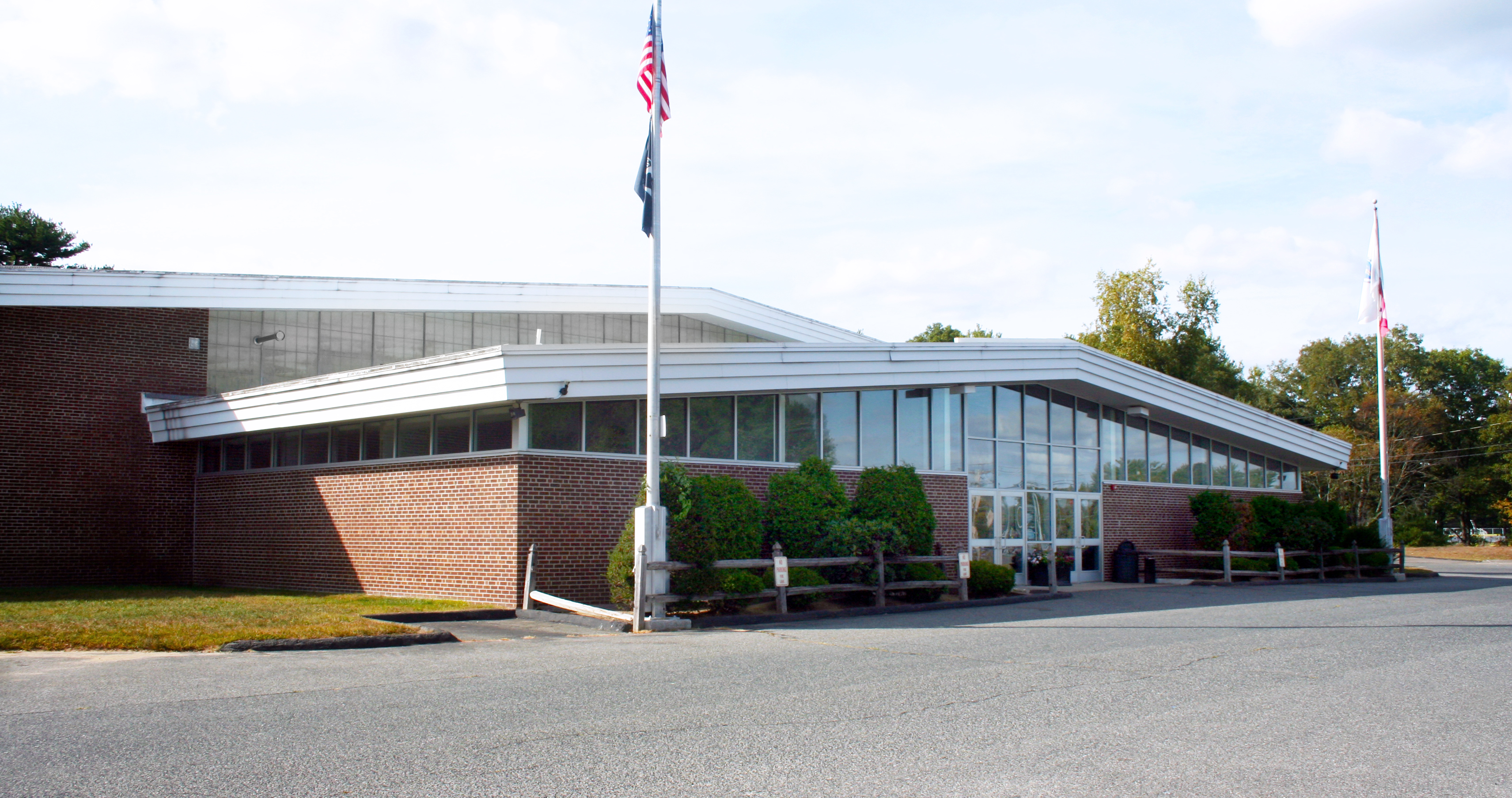 Featured Rink: Pirelli Veterans Arena - Franklin, MA | FMC Ice Sports