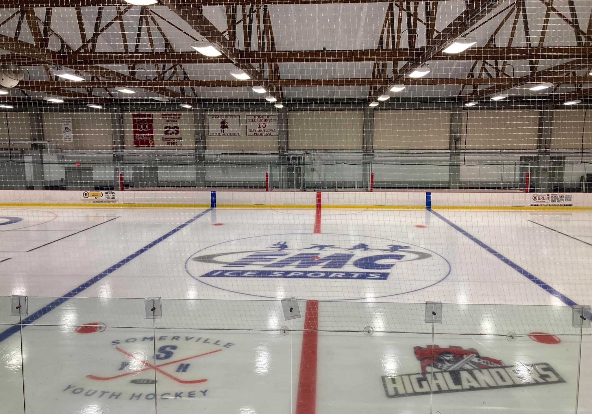 Vet-9 Center ice view from the stands